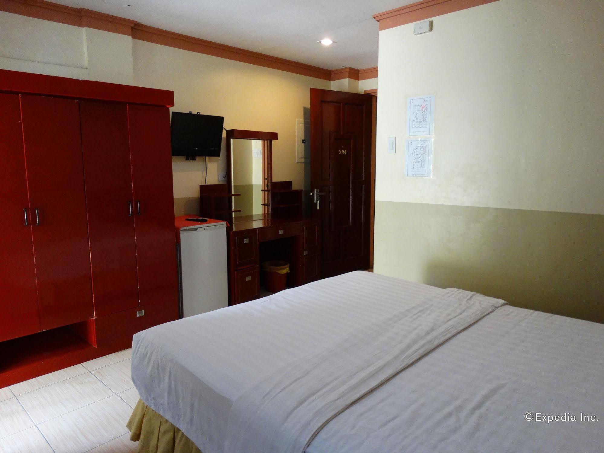 Imperial Ridge Pension House Tagbilaran Zewnętrze zdjęcie